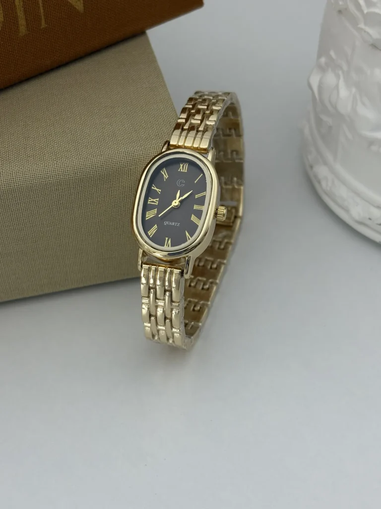 Oval Kadran Gold Saat