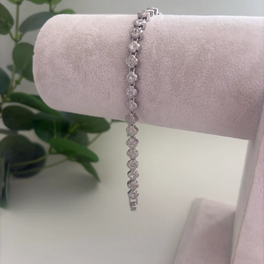 Özel Seri Yonca Model Rodyum Kaplama Bileklik Özel Seri Yonca Model Rodyum Kaplama Bileklik
